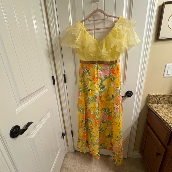 Montgomery Ward Vintage 60’s Yellow Floral Organza Maxi Dress Flouncy S Msrmnts - Picture 2 of 12